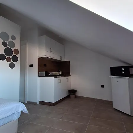 - Milmari S65 Appartamento *